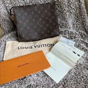 Authentic Louis Vuitton Toiletry Pouch 26